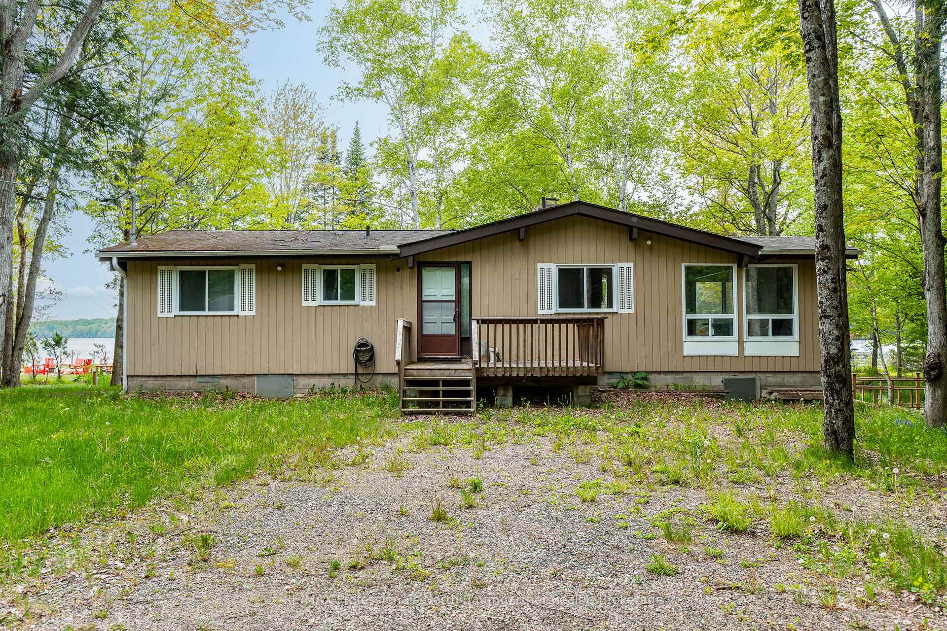 Photo 19 of 1088 Gravel Pit Drive, Minden Hills, Minden — HOMEH