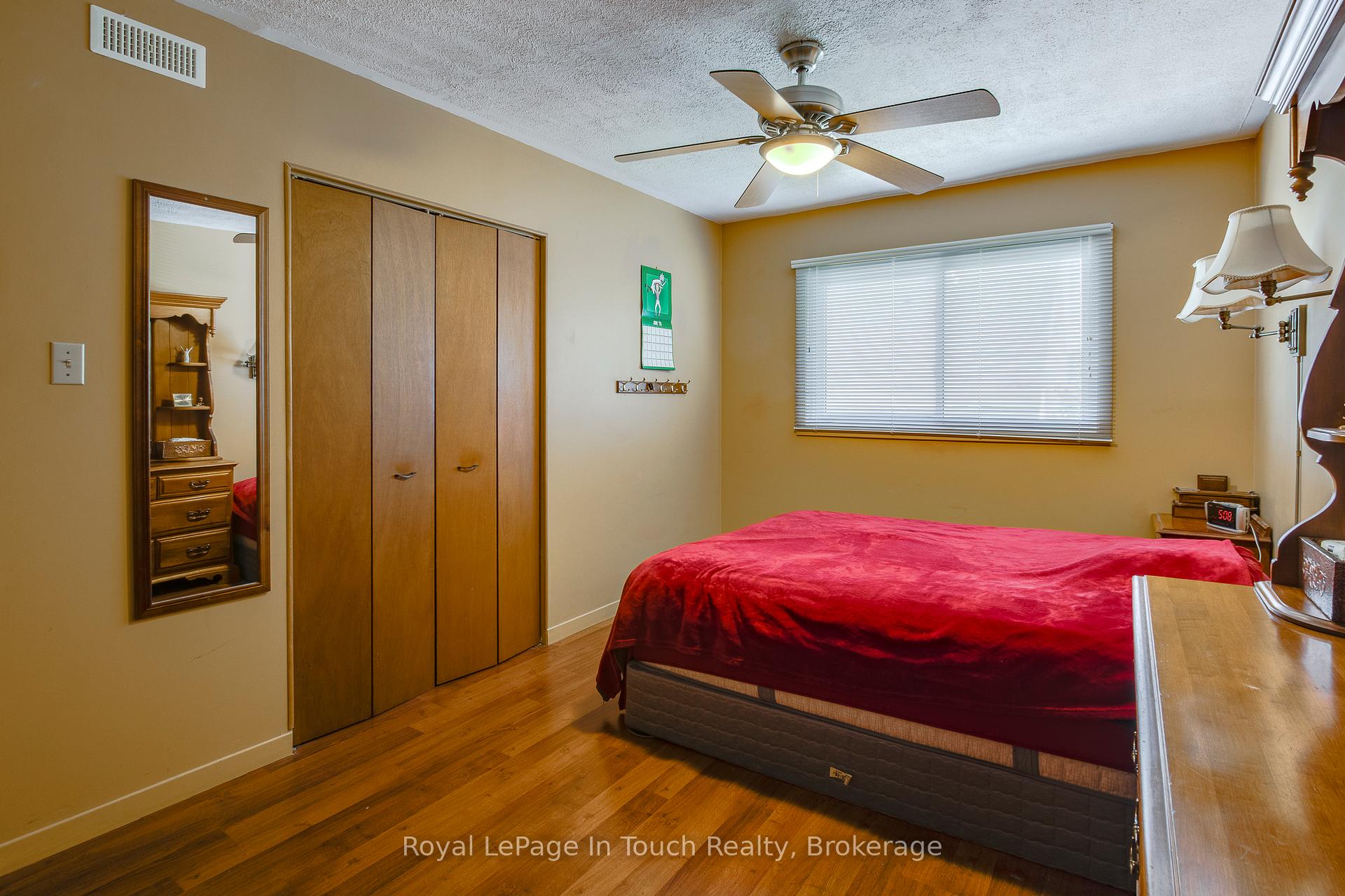 Photo 14 of 206 Lindsay Street, Midland — HOMEH
