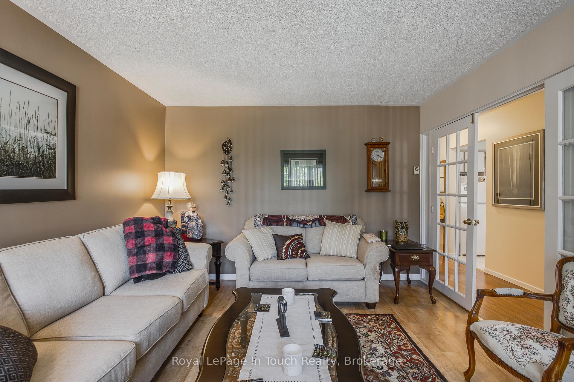 Photo 19 of 206 Lindsay Street, Midland — HOMEH