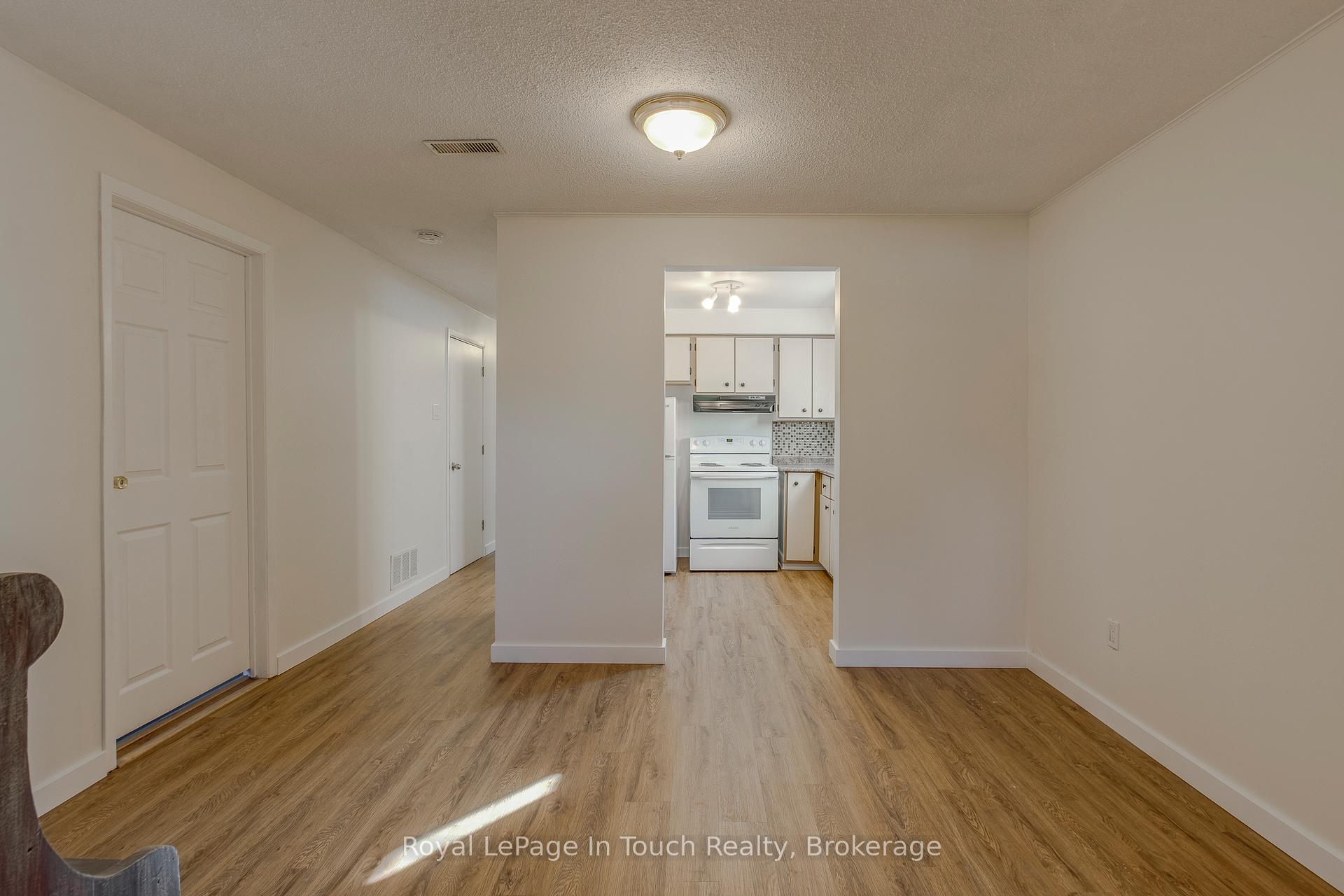 Photo 29 of 206 Lindsay Street, Midland — HOMEH