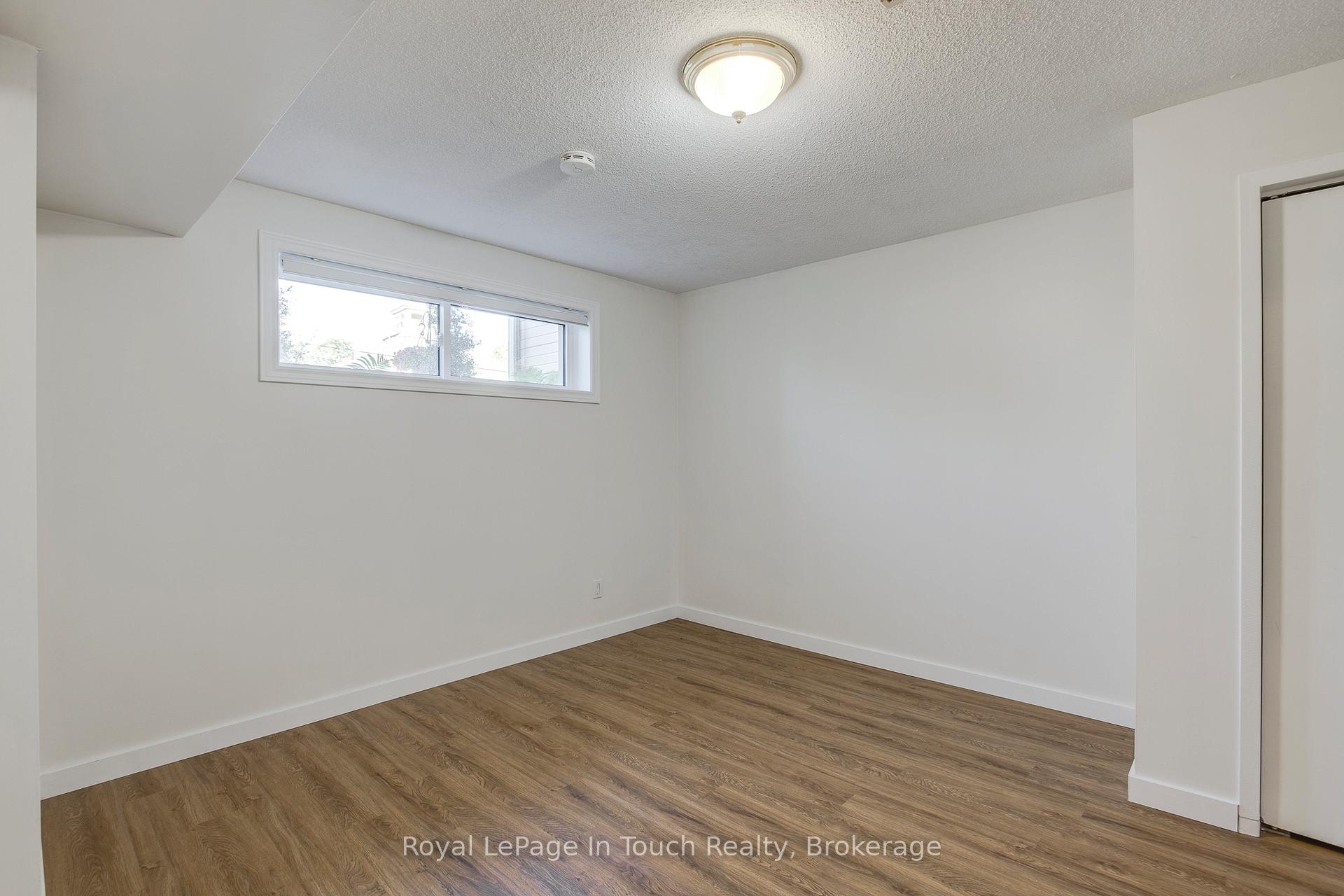 Photo 34 of 206 Lindsay Street, Midland — HOMEH