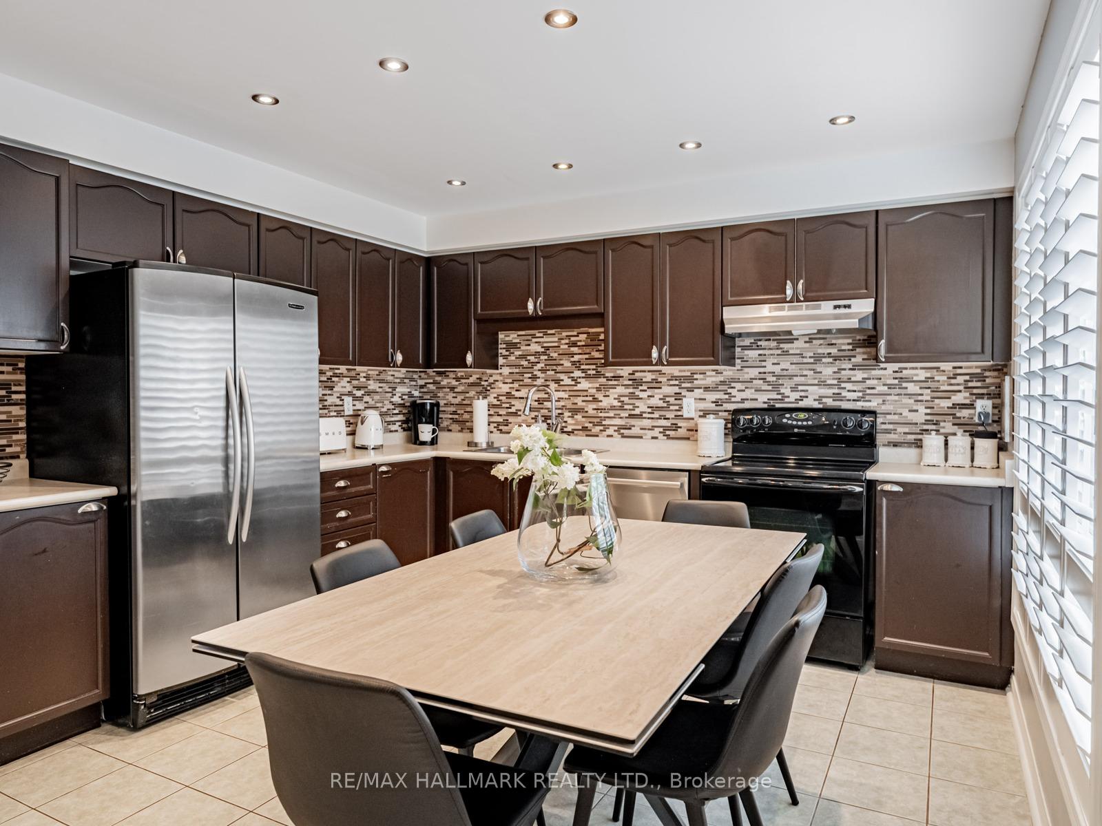 Photo 13 of 1519 Evans Terrace, Milton, Clarke — HOMEH