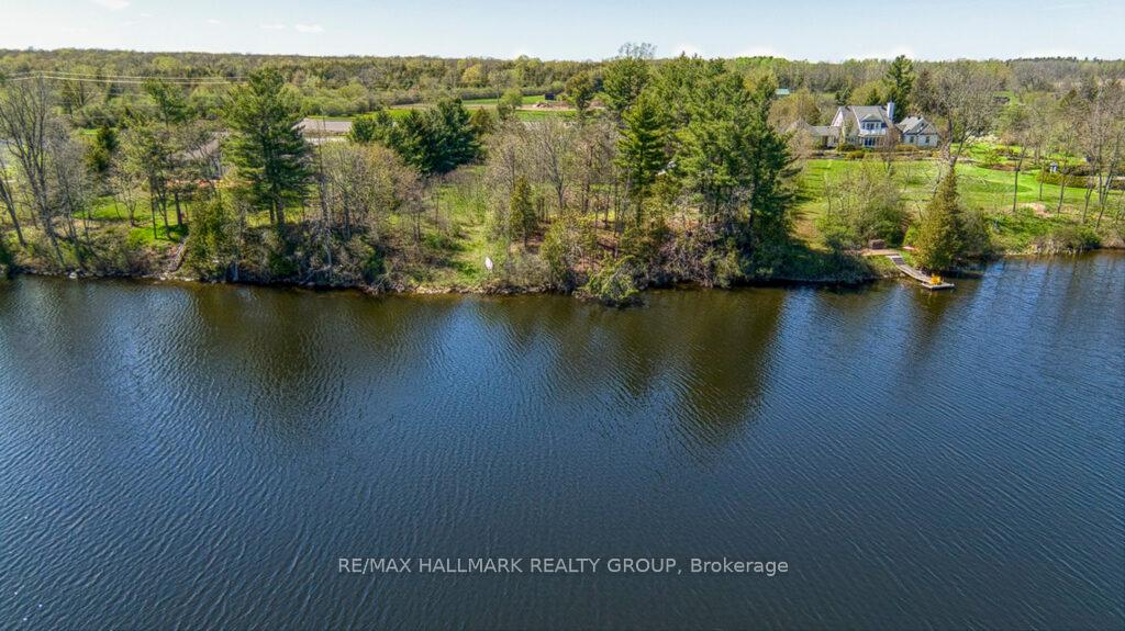 Photo 2 of 793 Heritage Drive, Montague, Montague Twp — HOMEH