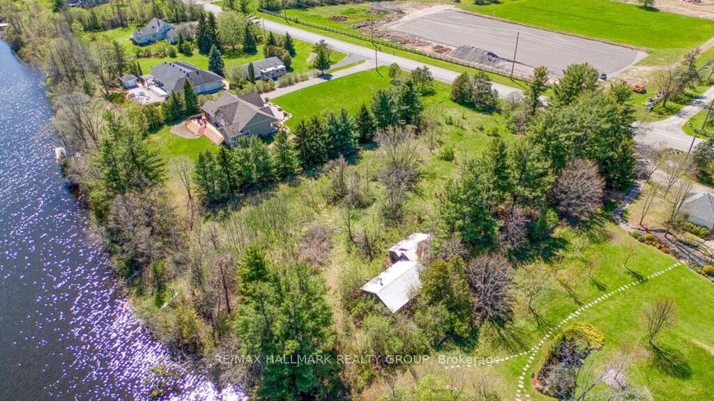 Photo 4 of 793 Heritage Drive, Montague, Montague Twp — HOMEH
