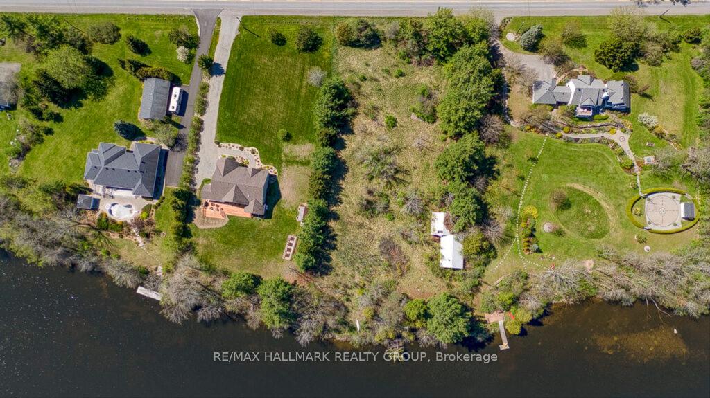 Photo 5 of 793 Heritage Drive, Montague, Montague Twp — HOMEH