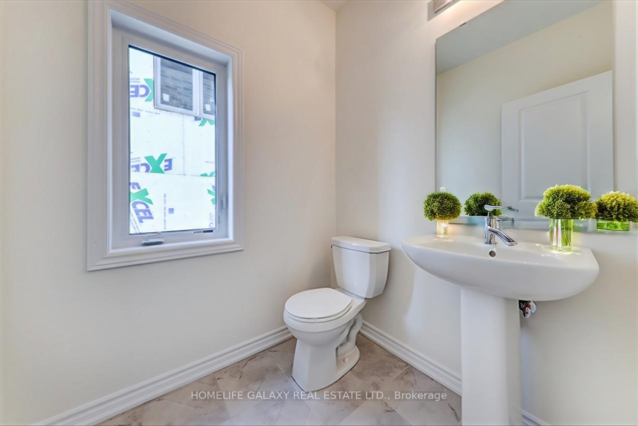 Photo 5 of 1530 Harker Street, Innisfil, Alcona — HOMEH