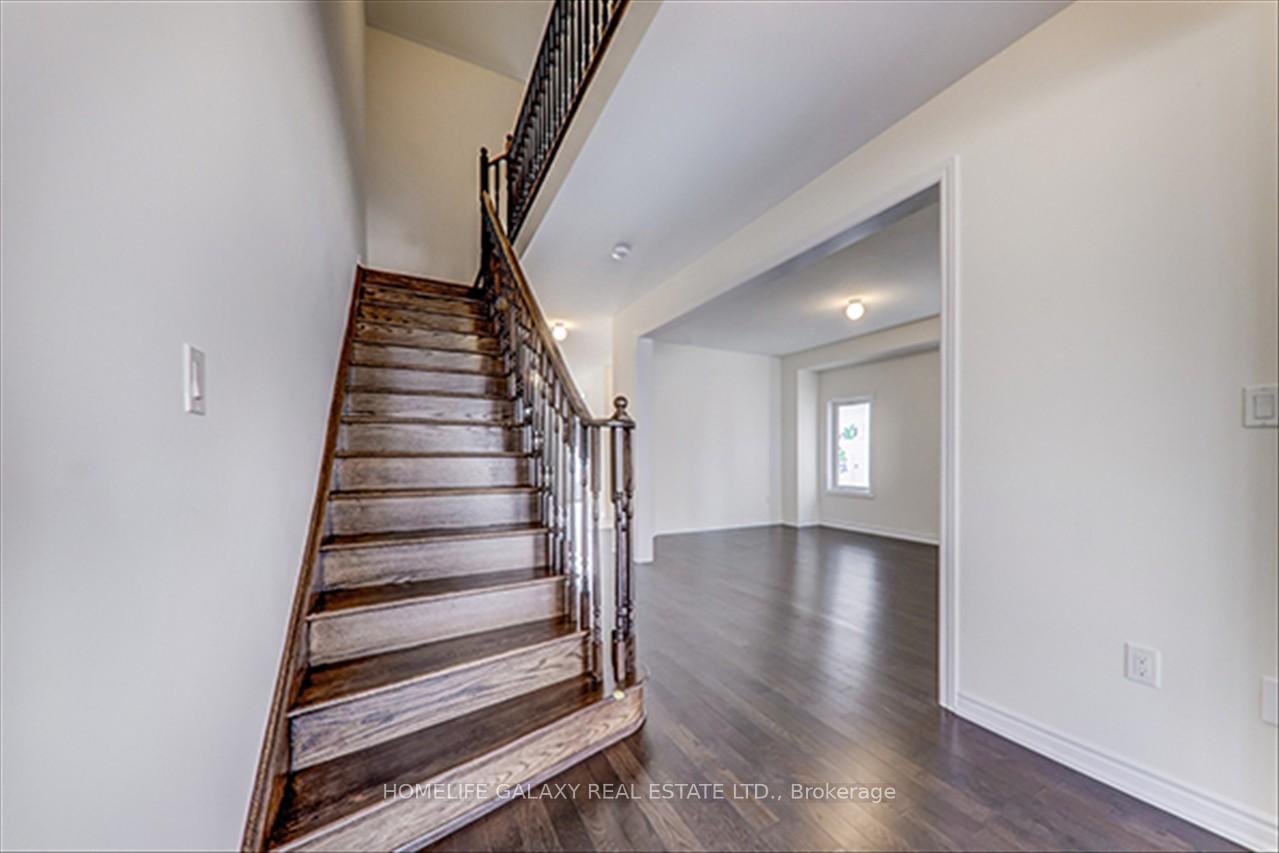 Photo 12 of 1530 Harker Street, Innisfil, Alcona — HOMEH