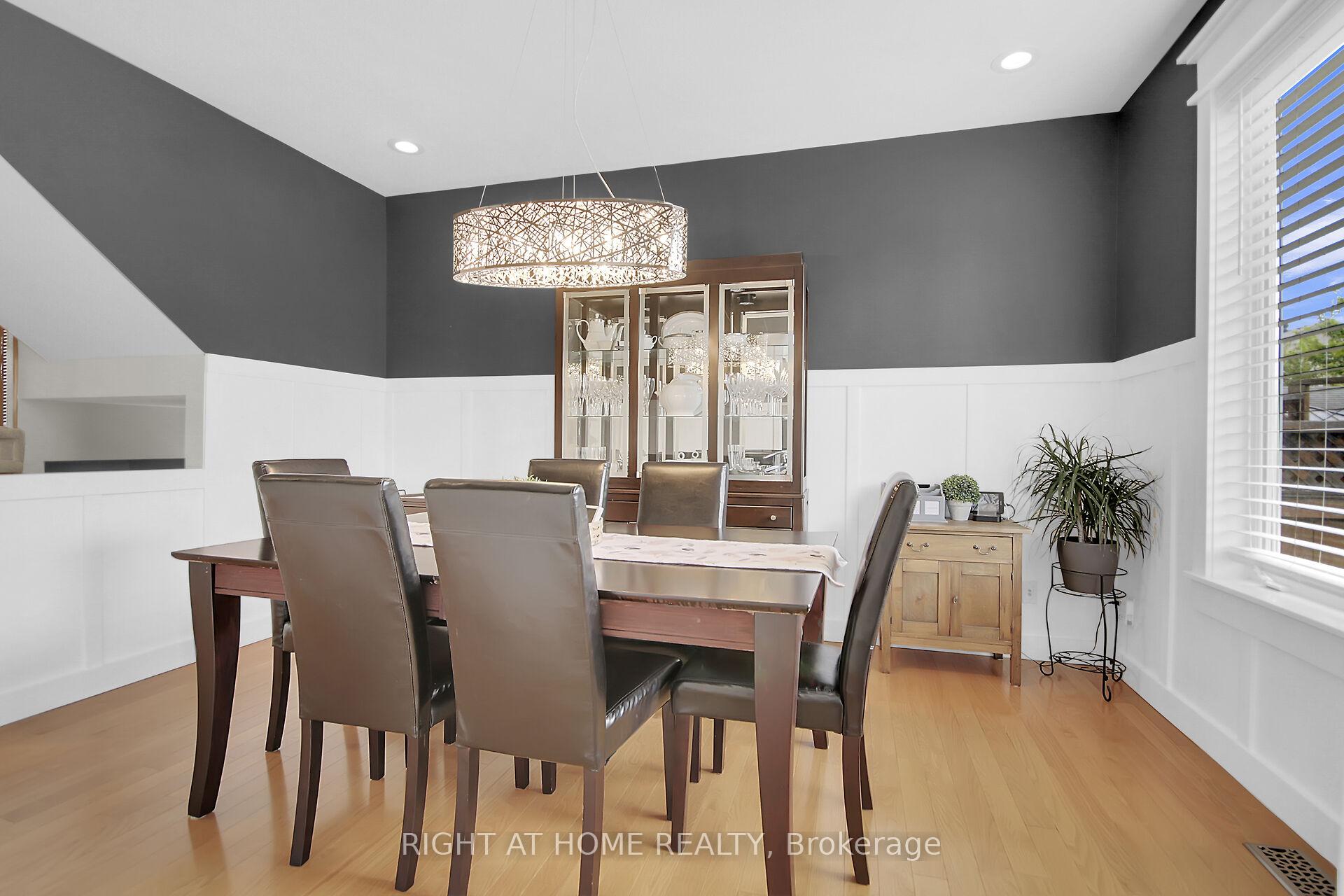 Photo 9 of 12 Ealing Street, Ottawa, Kanata - Morgan's Grant/South March — HOMEH
