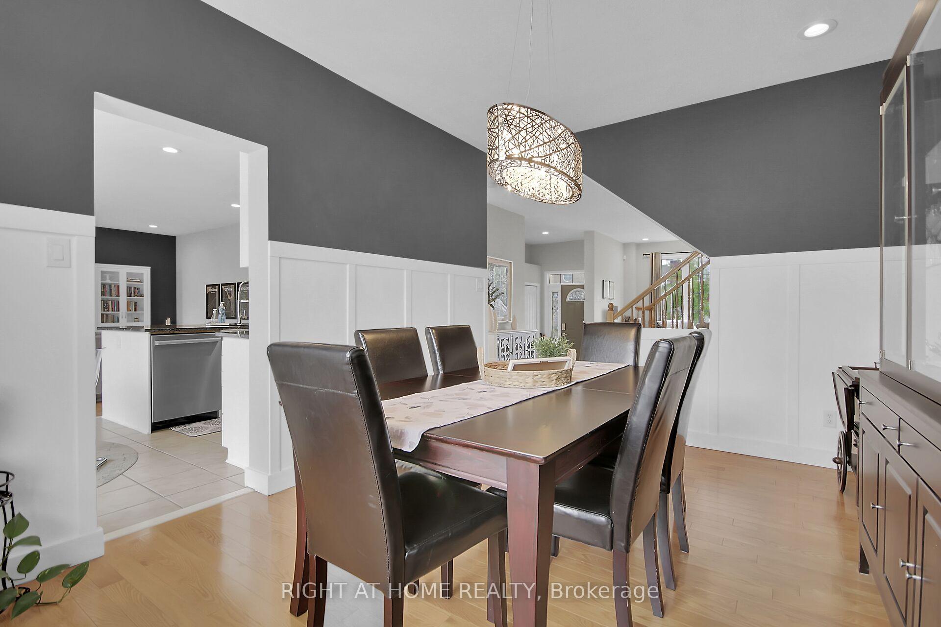 Photo 10 of 12 Ealing Street, Ottawa, Kanata - Morgan's Grant/South March — HOMEH
