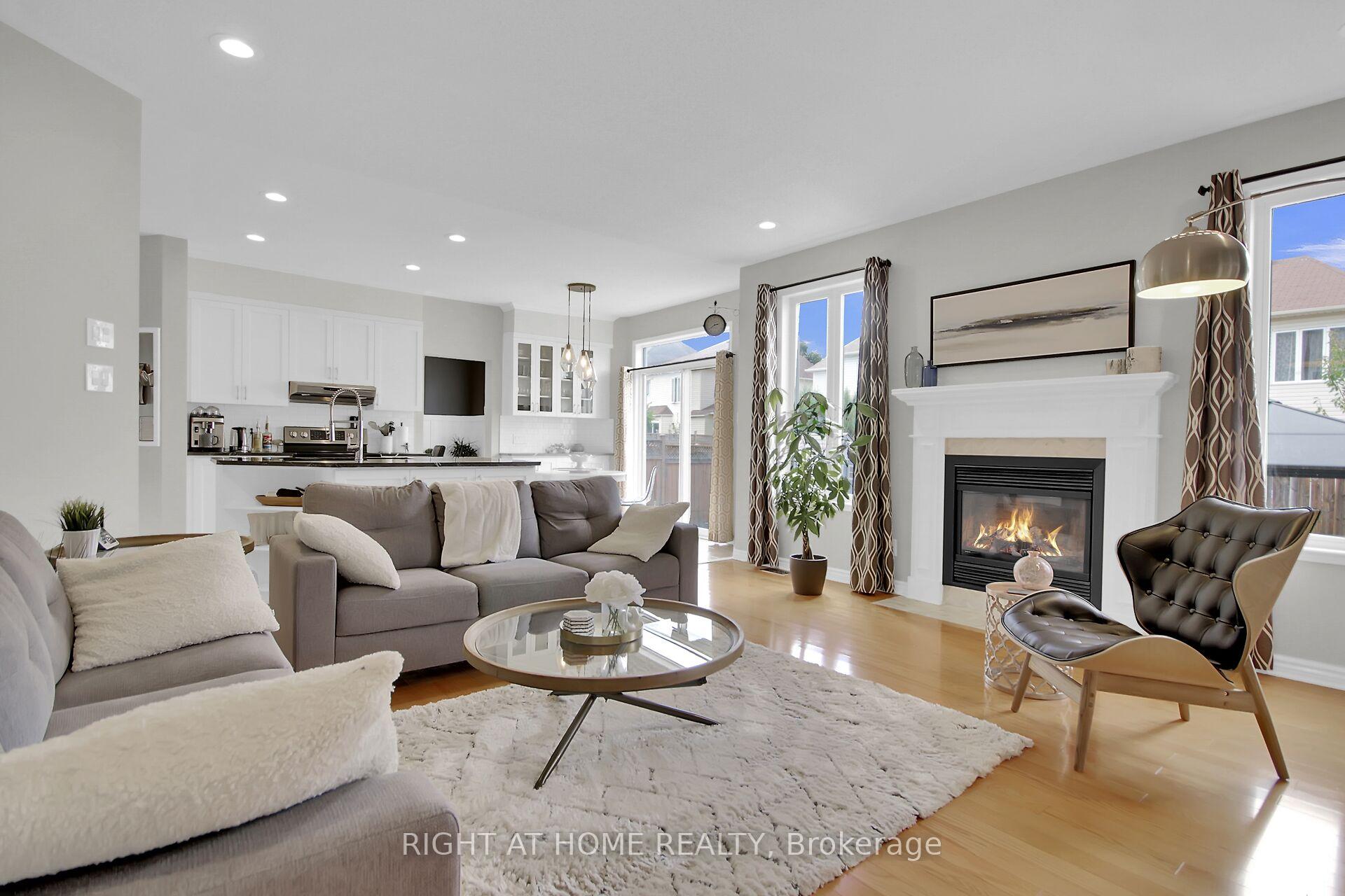 Photo 20 of 12 Ealing Street, Ottawa, Kanata - Morgan's Grant/South March — HOMEH