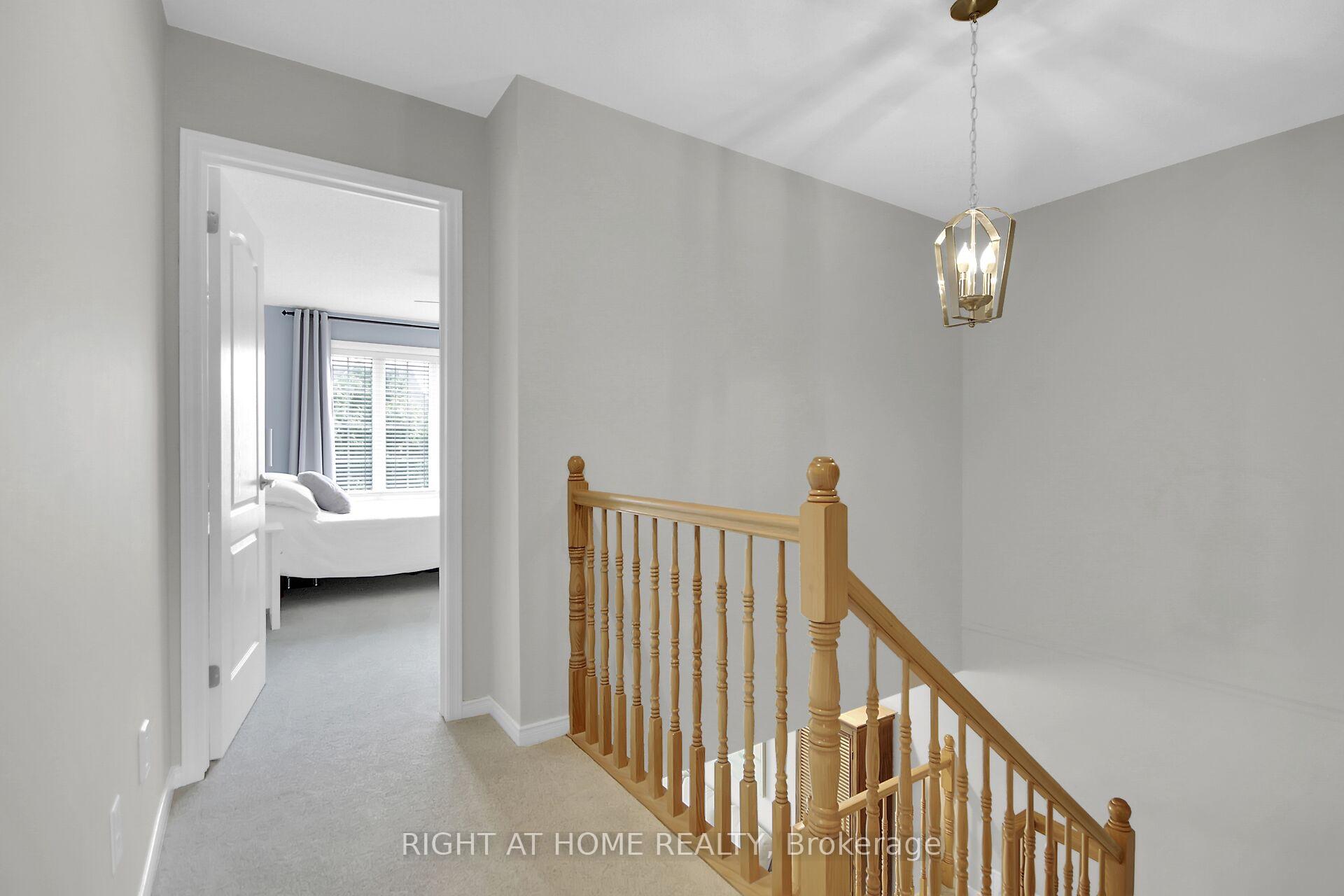 Photo 22 of 12 Ealing Street, Ottawa, Kanata - Morgan's Grant/South March — HOMEH