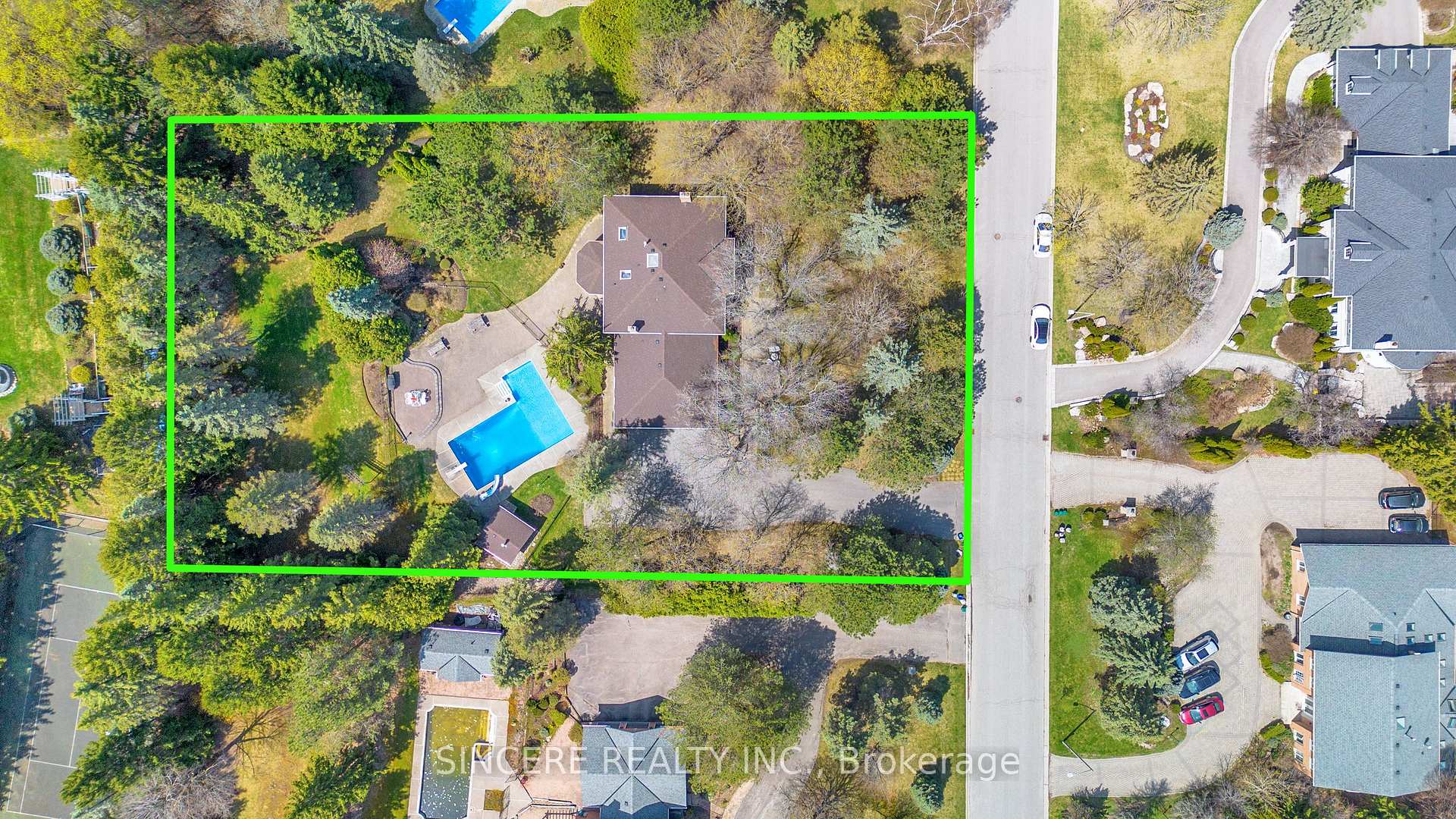 Photo 15 of 27 Country Estates Drive, Markham, Cachet — HOMEH
