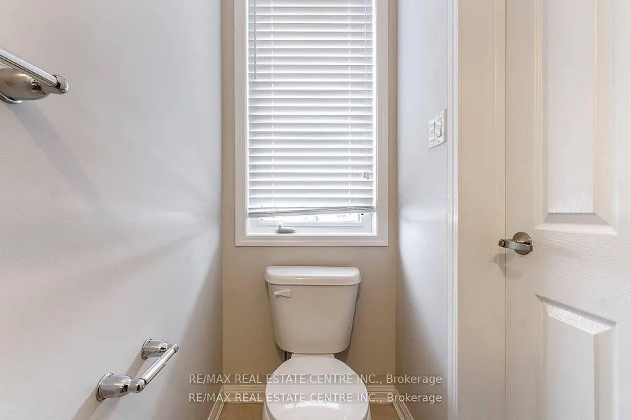 Photo 22 of 989 Farmstead Drive, Milton, Willmott — HOMEH