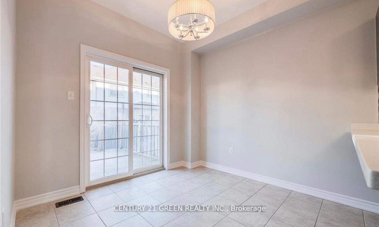 Photo 12 of 569 Murray Meadows Place, Milton, Clarke — HOMEH