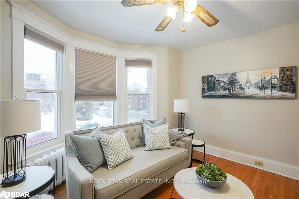 Photo 5 of Unit Upper, 115 Balsam Avenue S, Hamilton, St. Clair — HOMEH