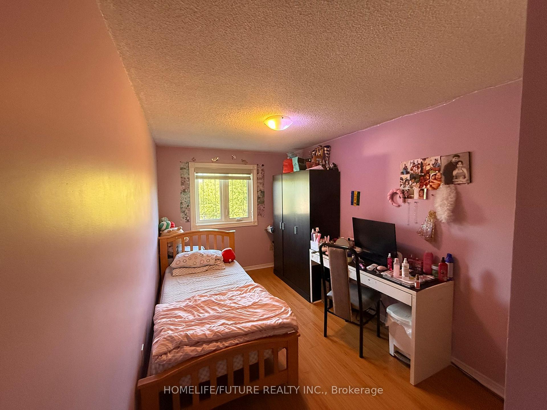 Photo 10 of 85 Stather Crescent, Markham, Milliken Mills East — HOMEH