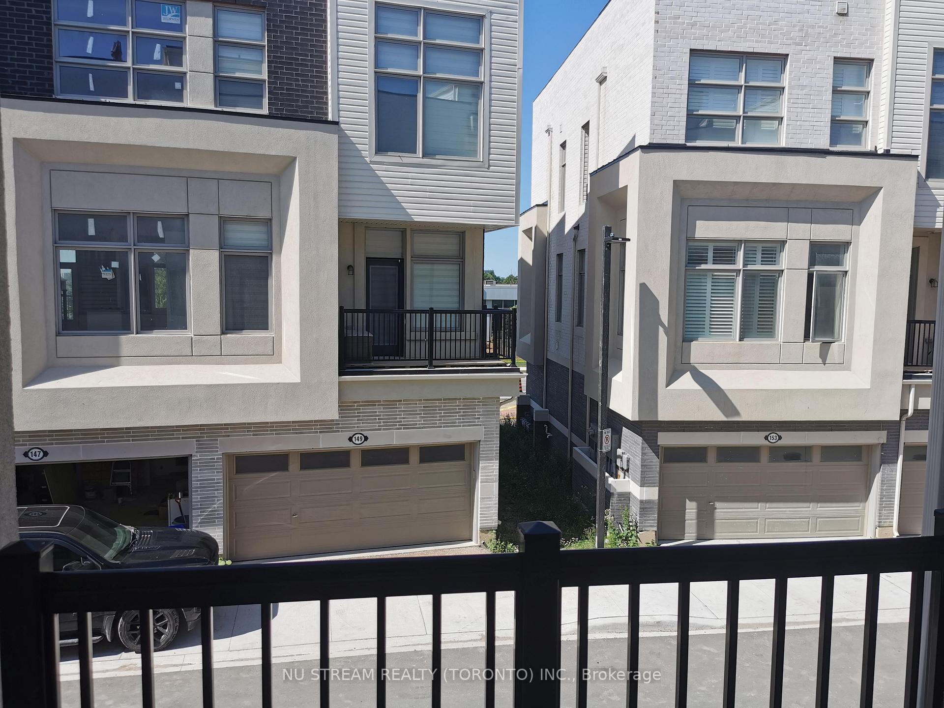 Photo 3 of 23 Albert Firman Lane, Markham, Cachet — HOMEH