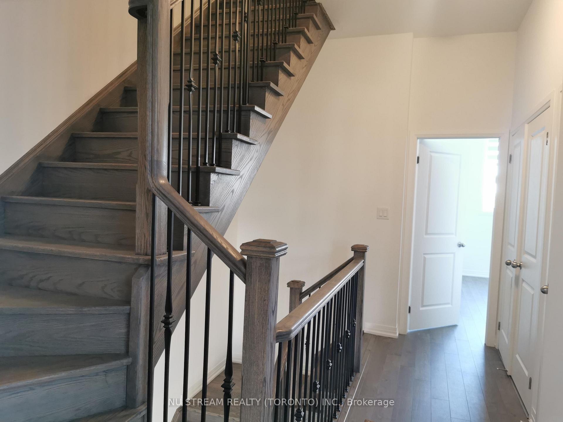 Photo 13 of 23 Albert Firman Lane, Markham, Cachet — HOMEH