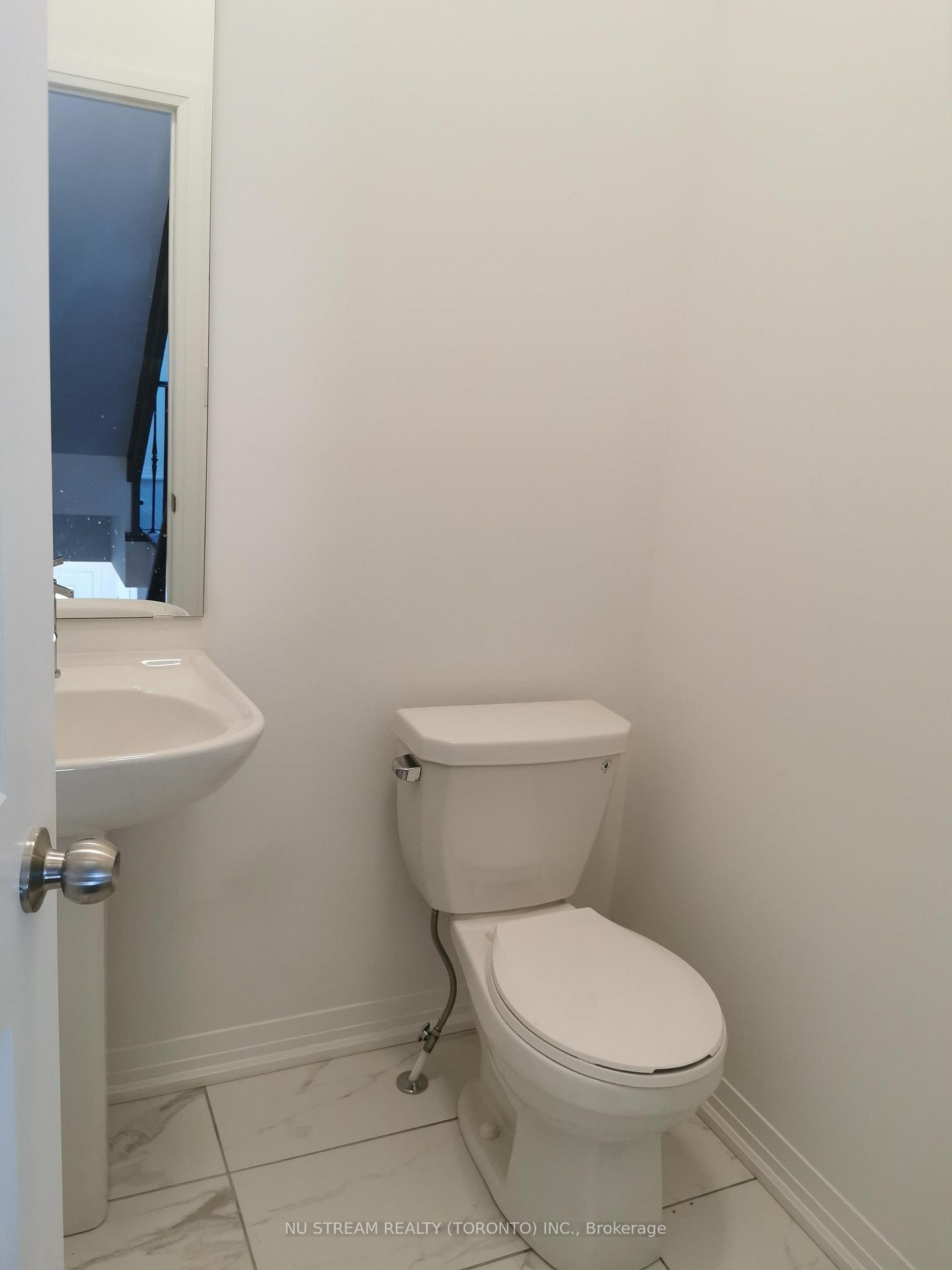 Photo 21 of 23 Albert Firman Lane, Markham, Cachet — HOMEH