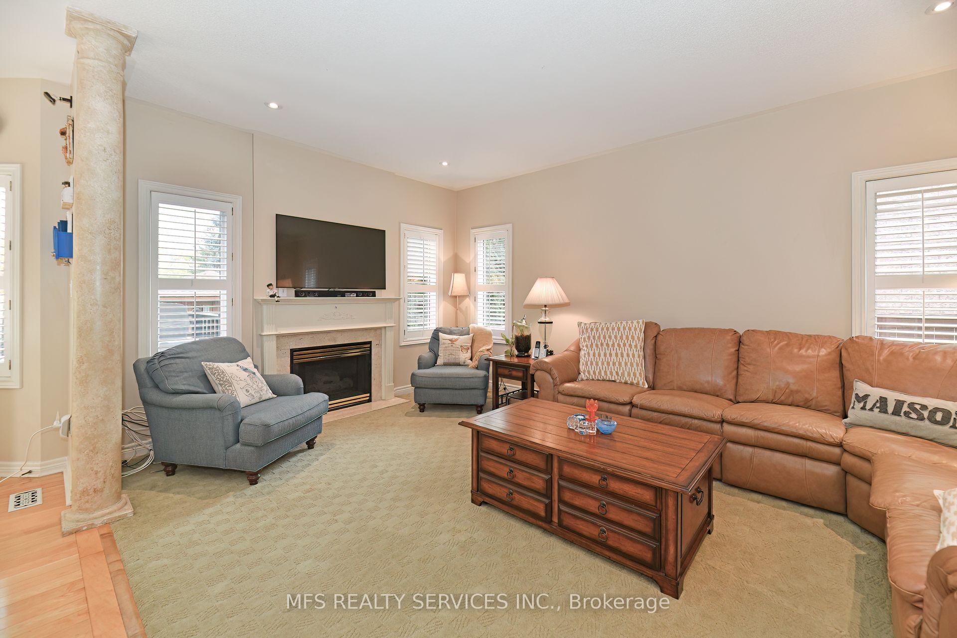 Photo 9 of 9 Richview Court, Markham, Thornlea — HOMEH