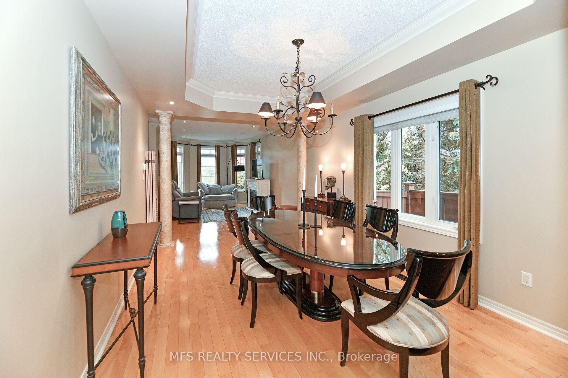 Photo 12 of 9 Richview Court, Markham, Thornlea — HOMEH