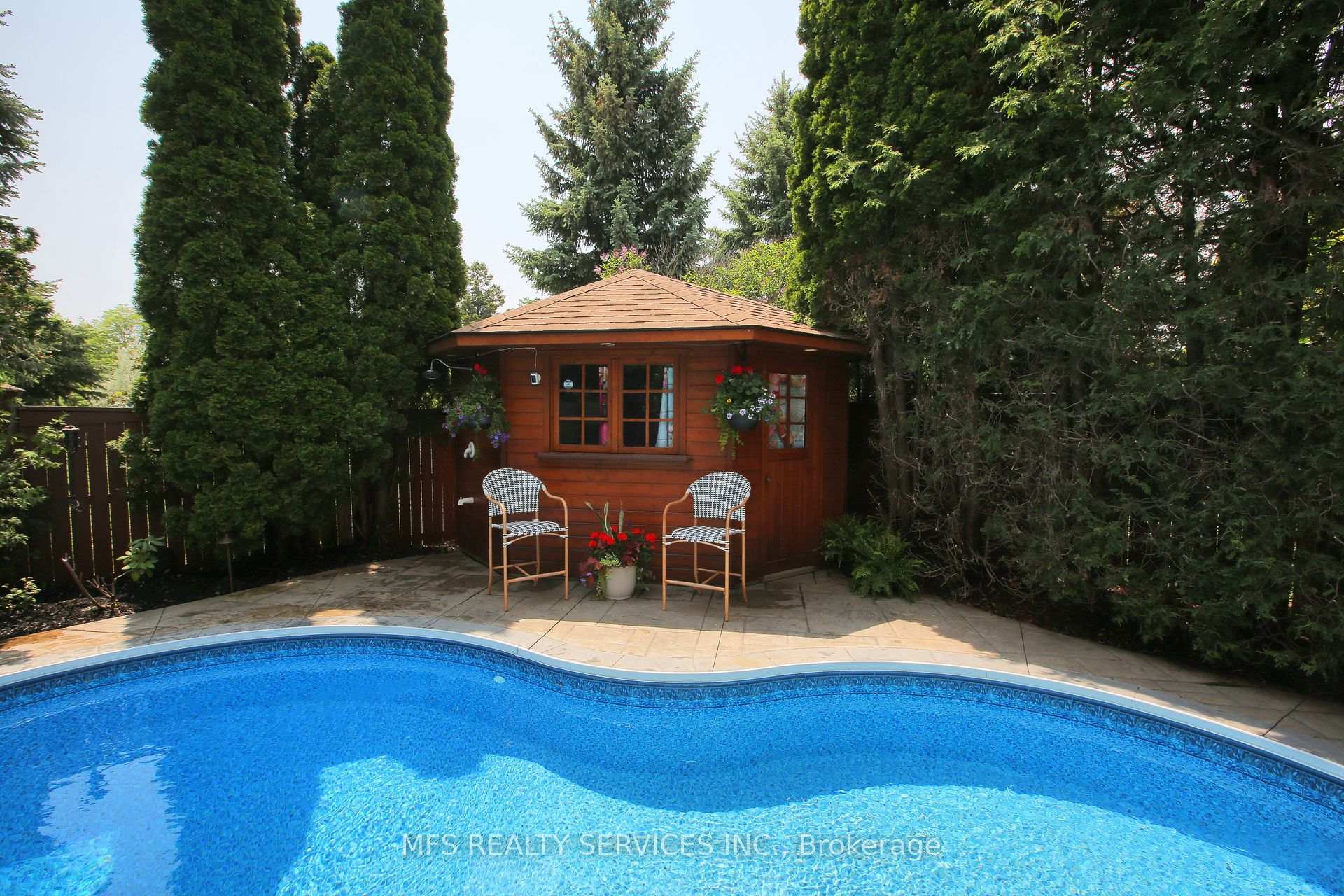 Photo 31 of 9 Richview Court, Markham, Thornlea — HOMEH