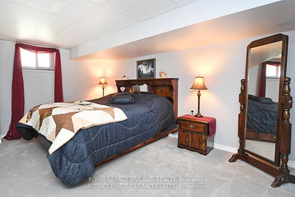 Photo 13 of 5103 Dundas Street, Middlesex Centre, Rural Middlesex Centre — HOMEH