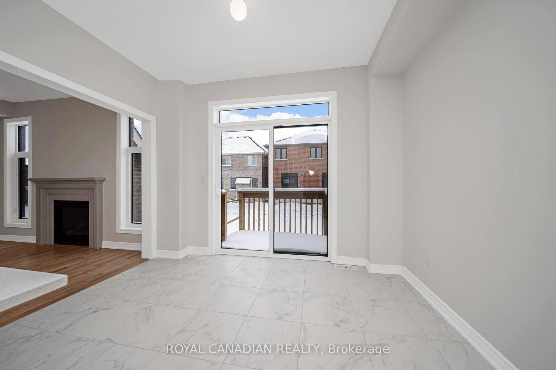 Photo 18 of 1327 Davis Loop, Innisfil, Lefroy — HOMEH