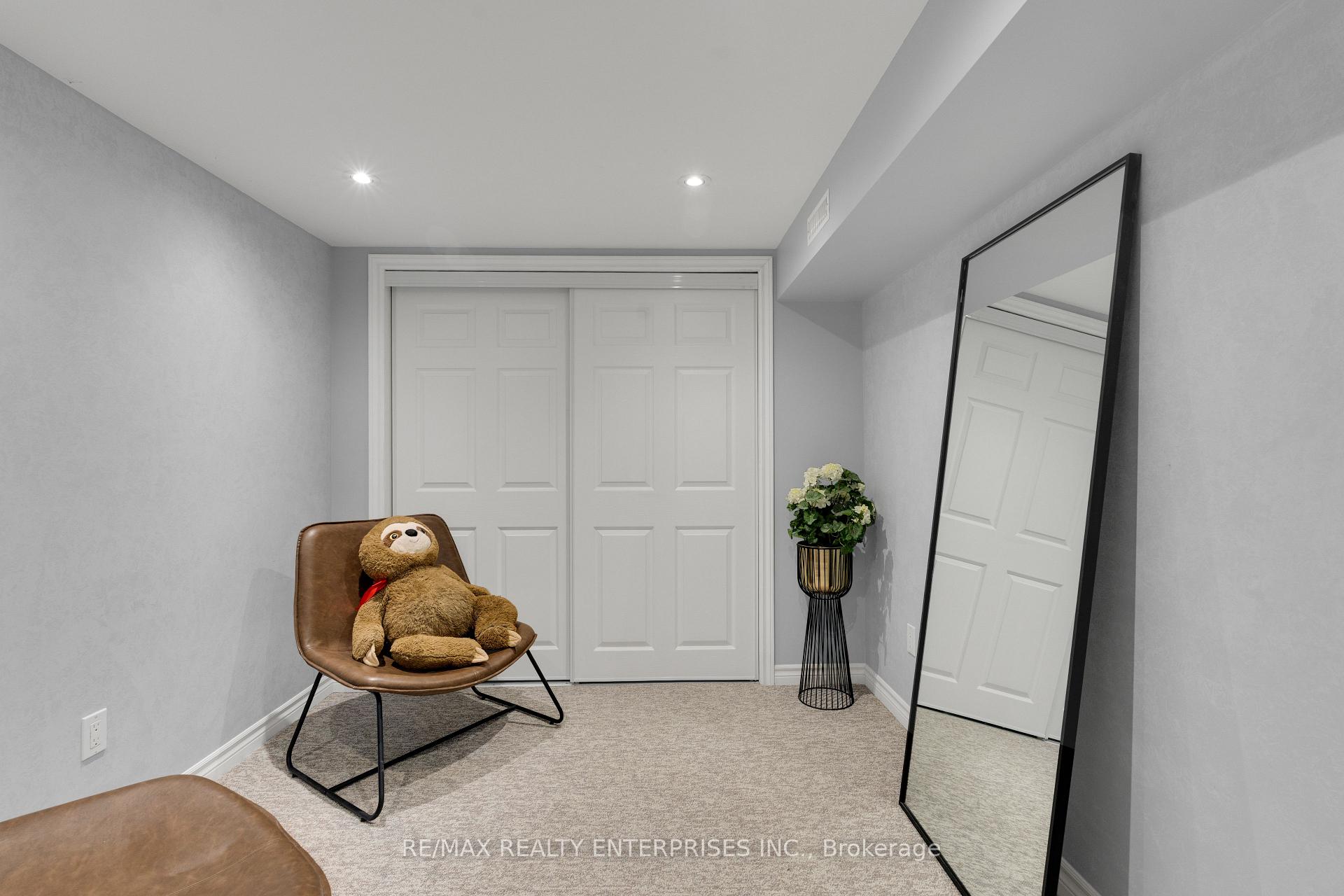 Photo 28 of 1201 Lamont Crescent, Milton, Clarke — HOMEH