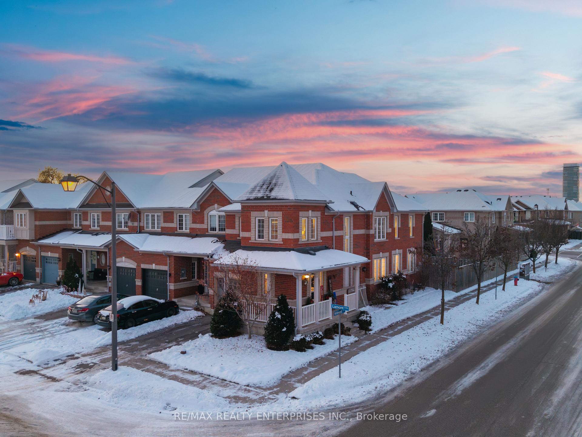 Photo 35 of 1201 Lamont Crescent, Milton, Clarke — HOMEH
