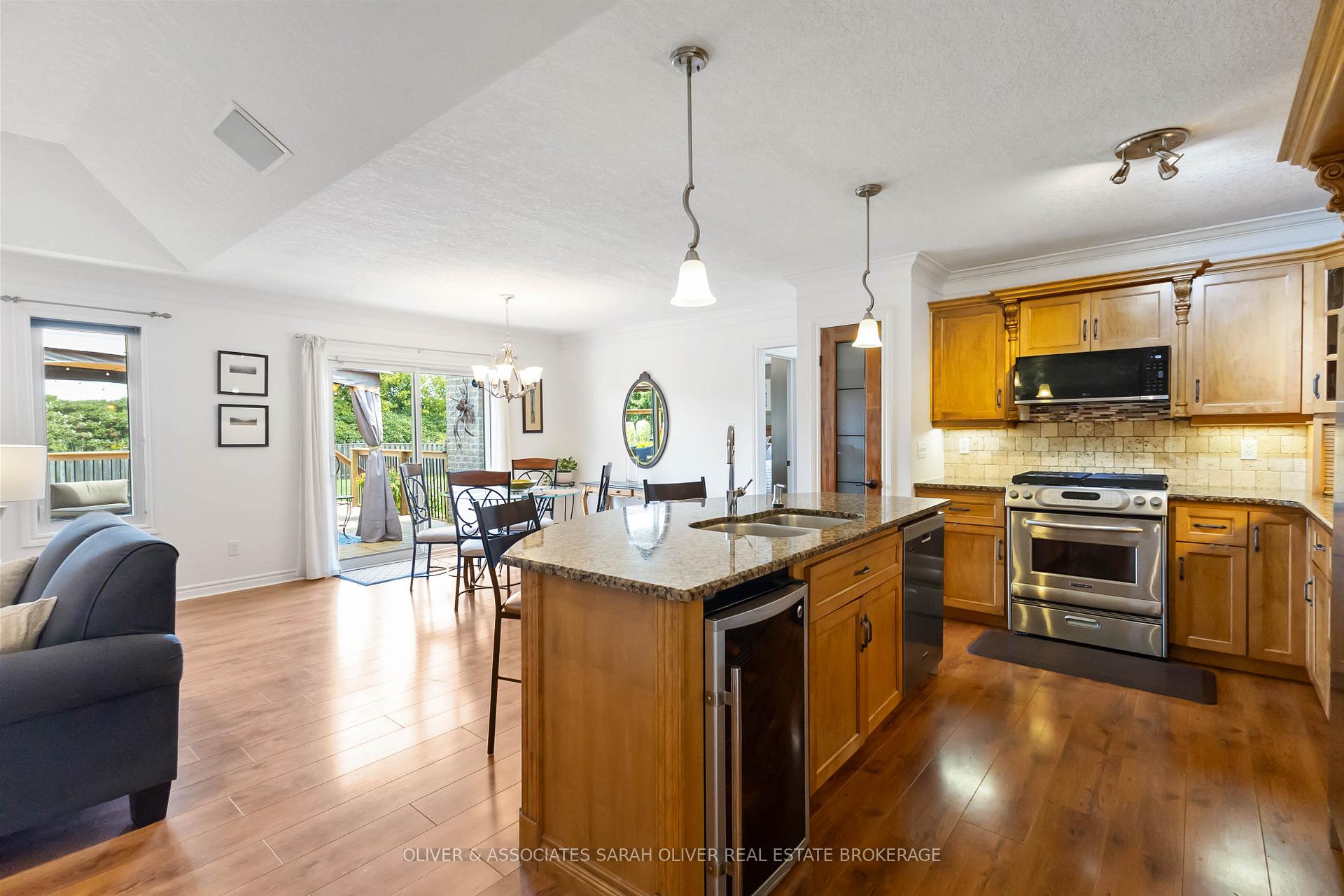 Photo 10 of 18 Highland Street, Middlesex Centre, Delaware Town — HOMEH