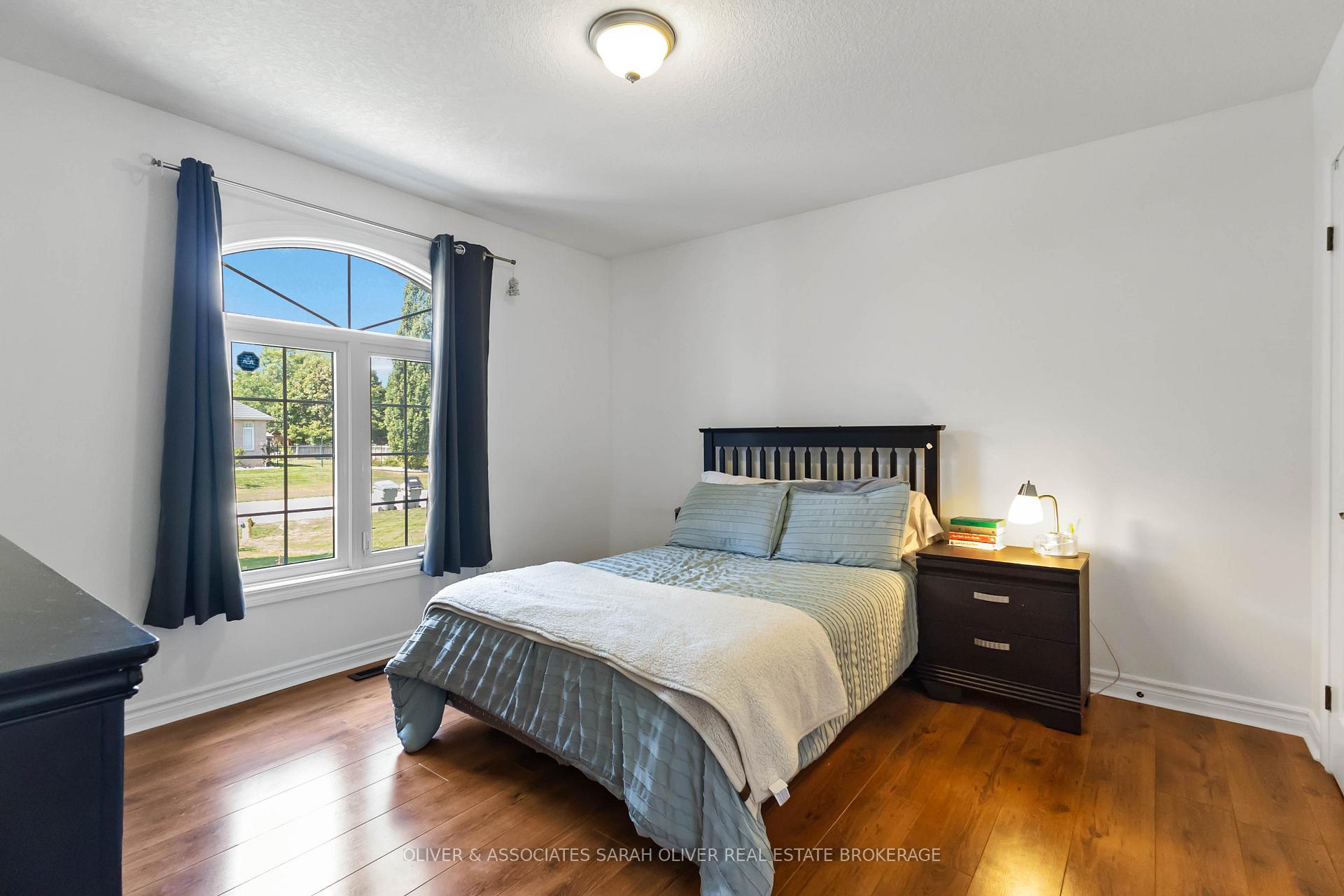 Photo 21 of 18 Highland Street, Middlesex Centre, Delaware Town — HOMEH