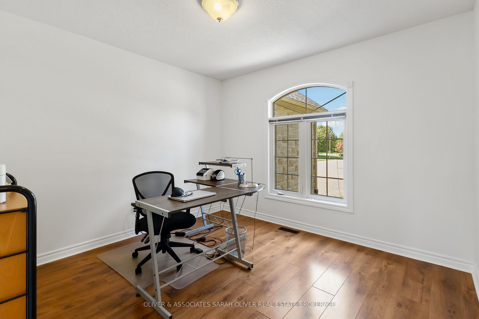Photo 22 of 18 Highland Street, Middlesex Centre, Delaware Town — HOMEH