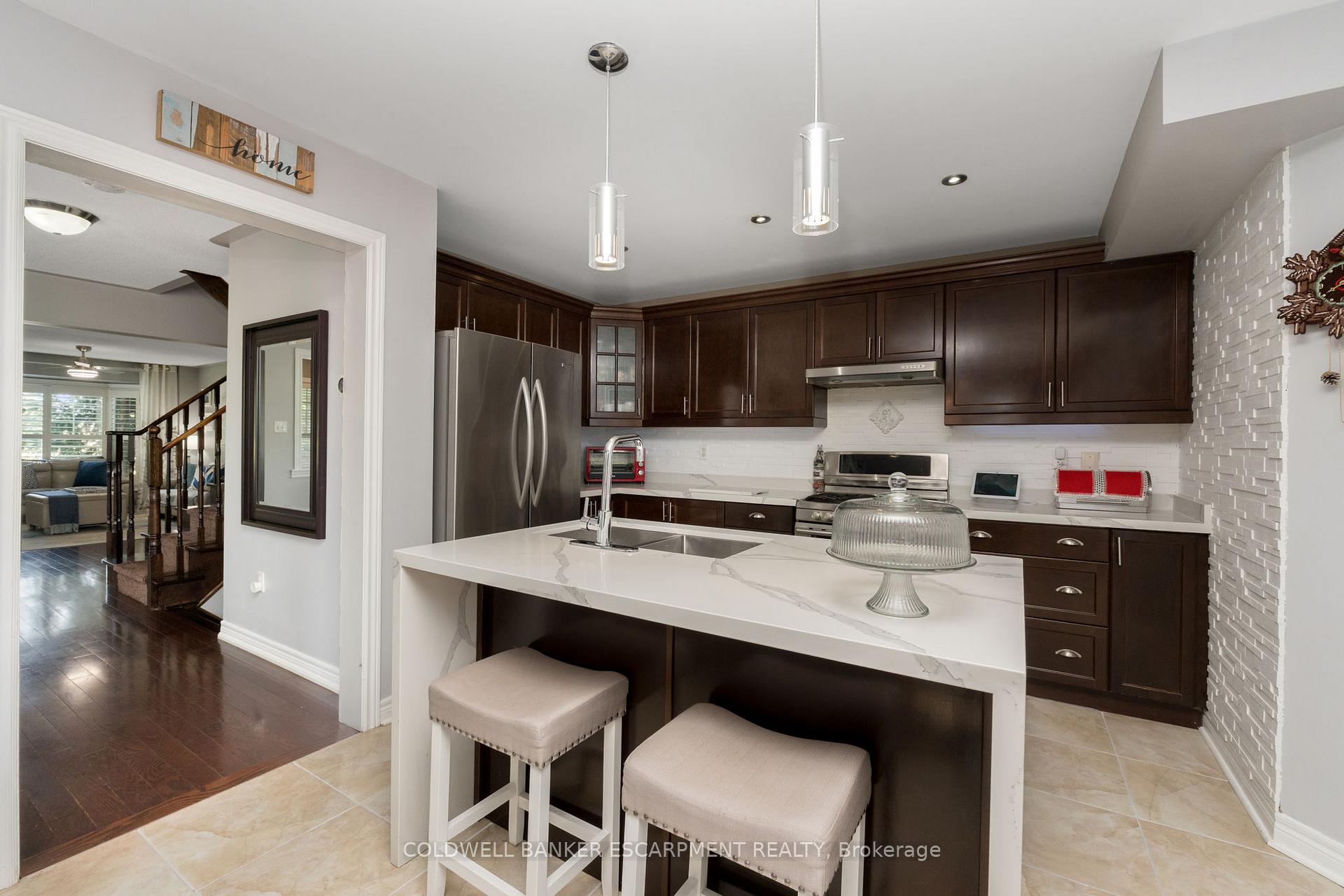 Photo 7 of 256 Landsborough Avenue, Milton, Scott — HOMEH