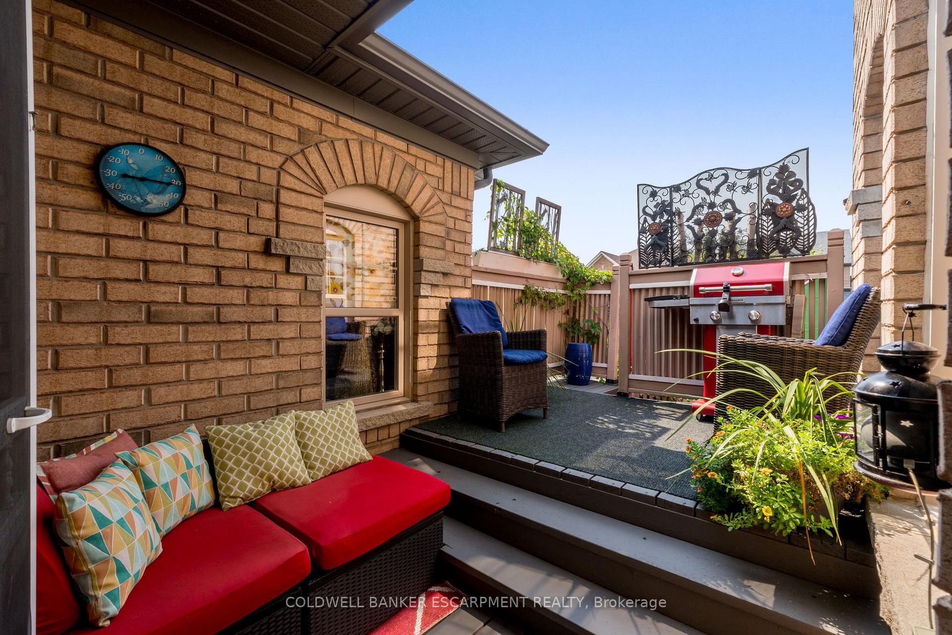 Photo 12 of 256 Landsborough Avenue, Milton, Scott — HOMEH
