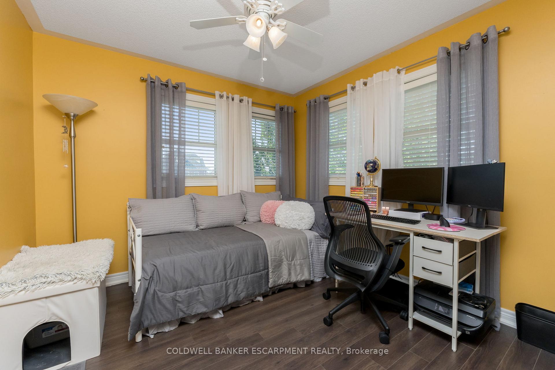 Photo 25 of 256 Landsborough Avenue, Milton, Scott — HOMEH