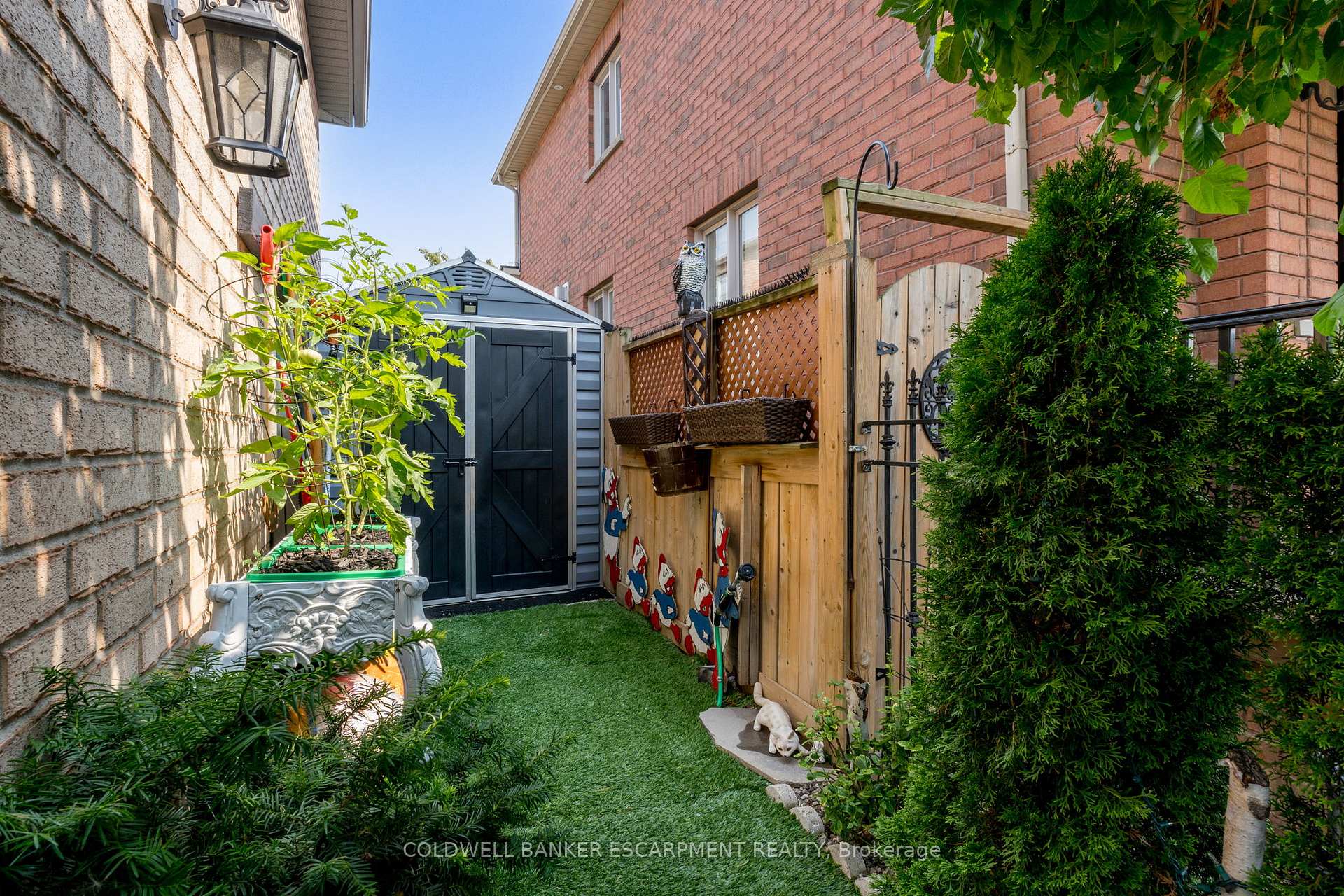 Photo 47 of 256 Landsborough Avenue, Milton, Scott — HOMEH