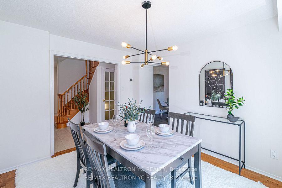 Photo 14 of 19 Breckonwood Crescent, Markham, Aileen-Willowbrook — HOMEH