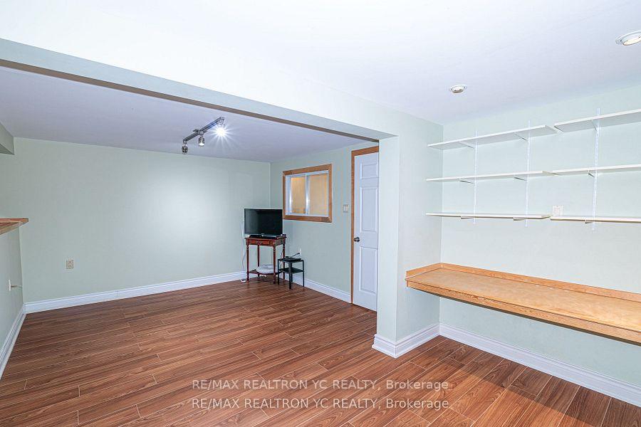 Photo 37 of 19 Breckonwood Crescent, Markham, Aileen-Willowbrook — HOMEH