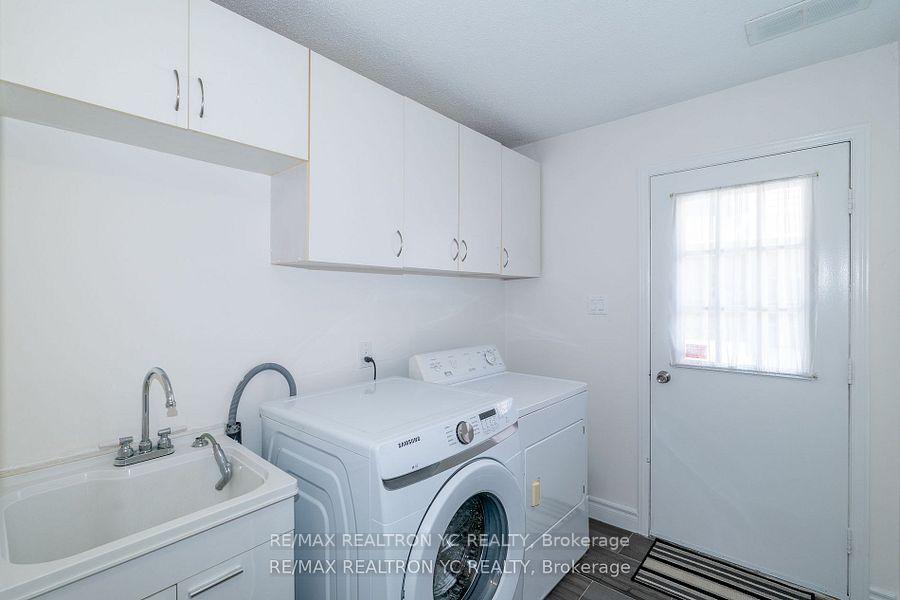 Photo 40 of 19 Breckonwood Crescent, Markham, Aileen-Willowbrook — HOMEH