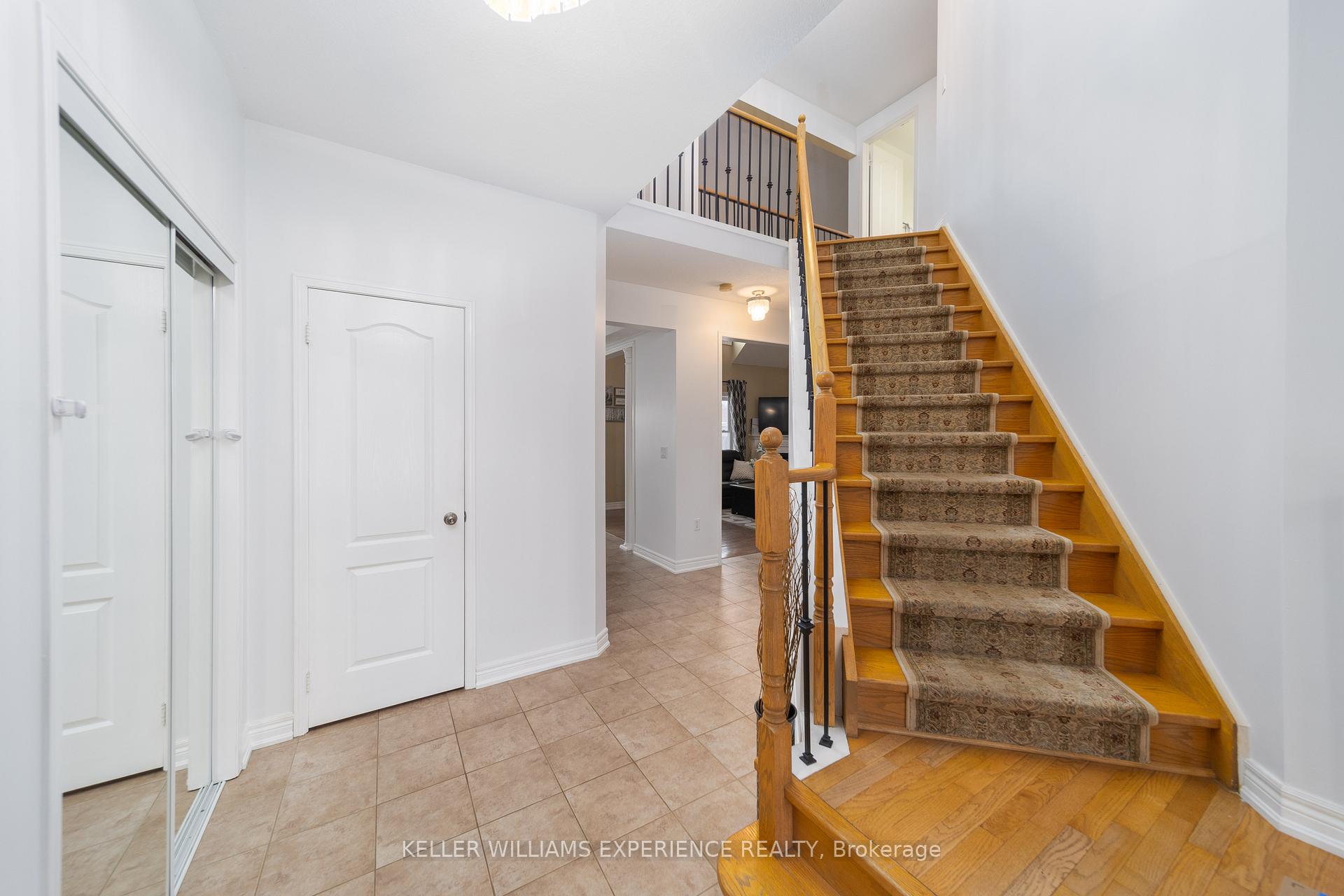 Photo 2 of 1050 Muriel Street, Innisfil, Alcona — HOMEH