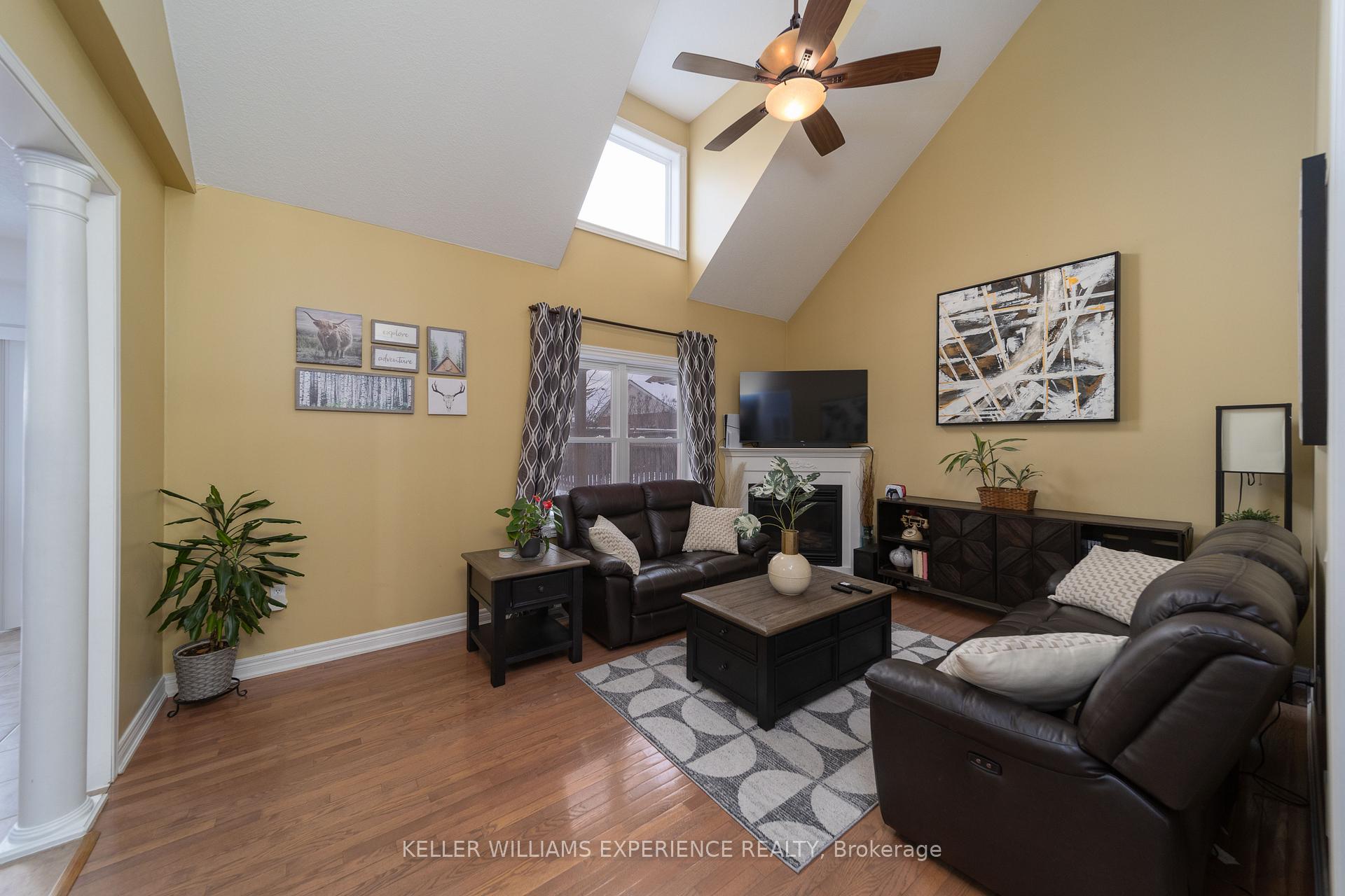 Photo 4 of 1050 Muriel Street, Innisfil, Alcona — HOMEH