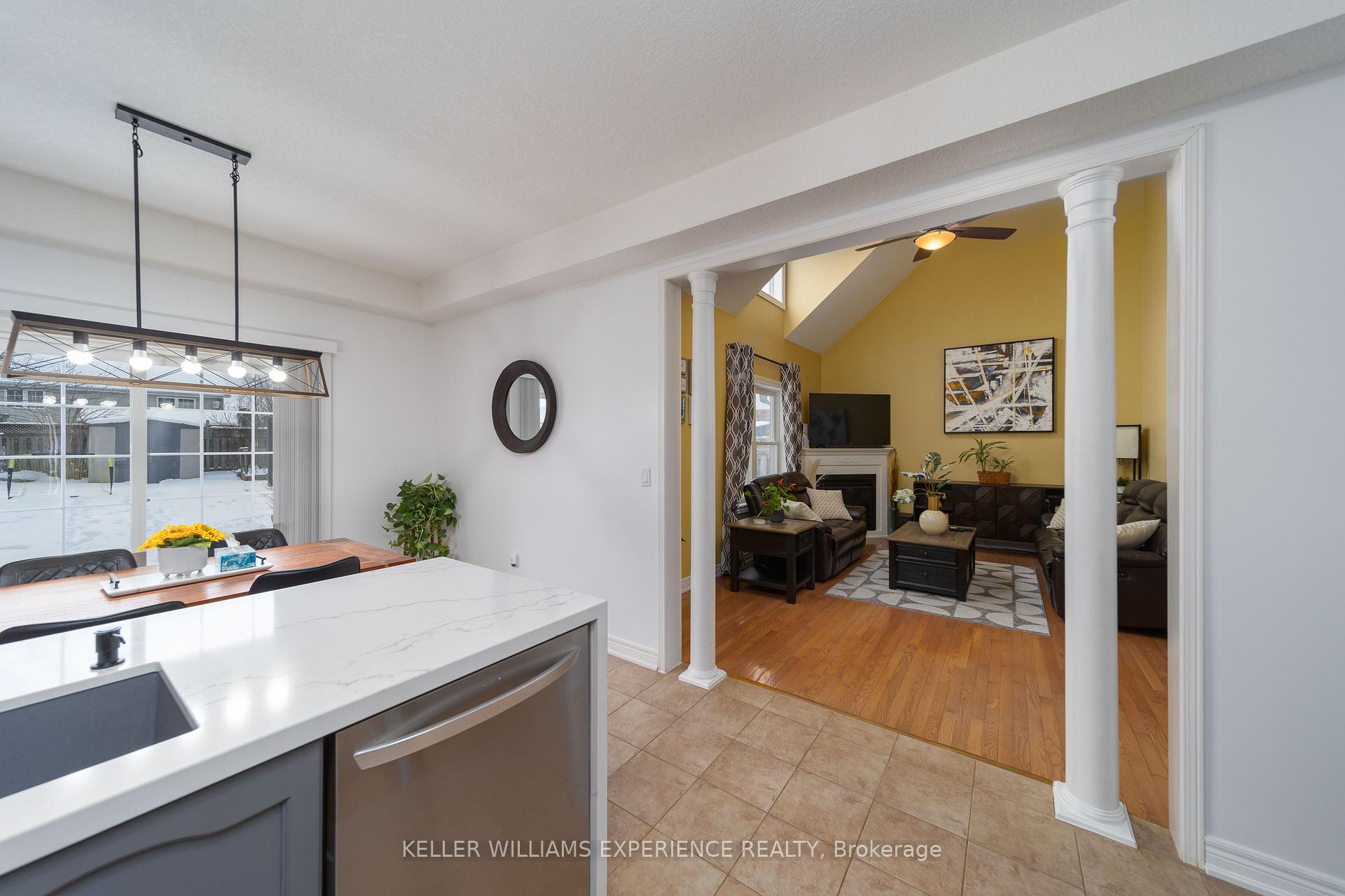 Photo 7 of 1050 Muriel Street, Innisfil, Alcona — HOMEH