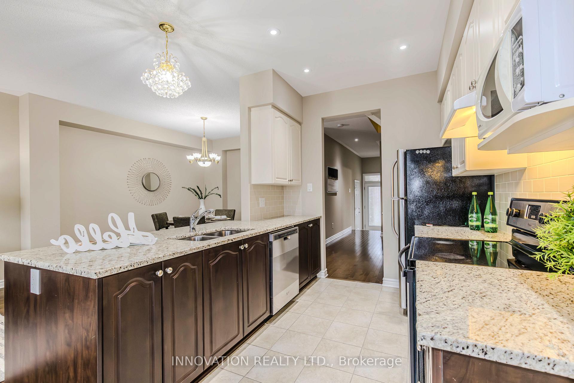 Photo 17 of 946 Fletcher Circle, Ottawa, Kanata - Kanata Lakes/Heritage Hills — HOMEH
