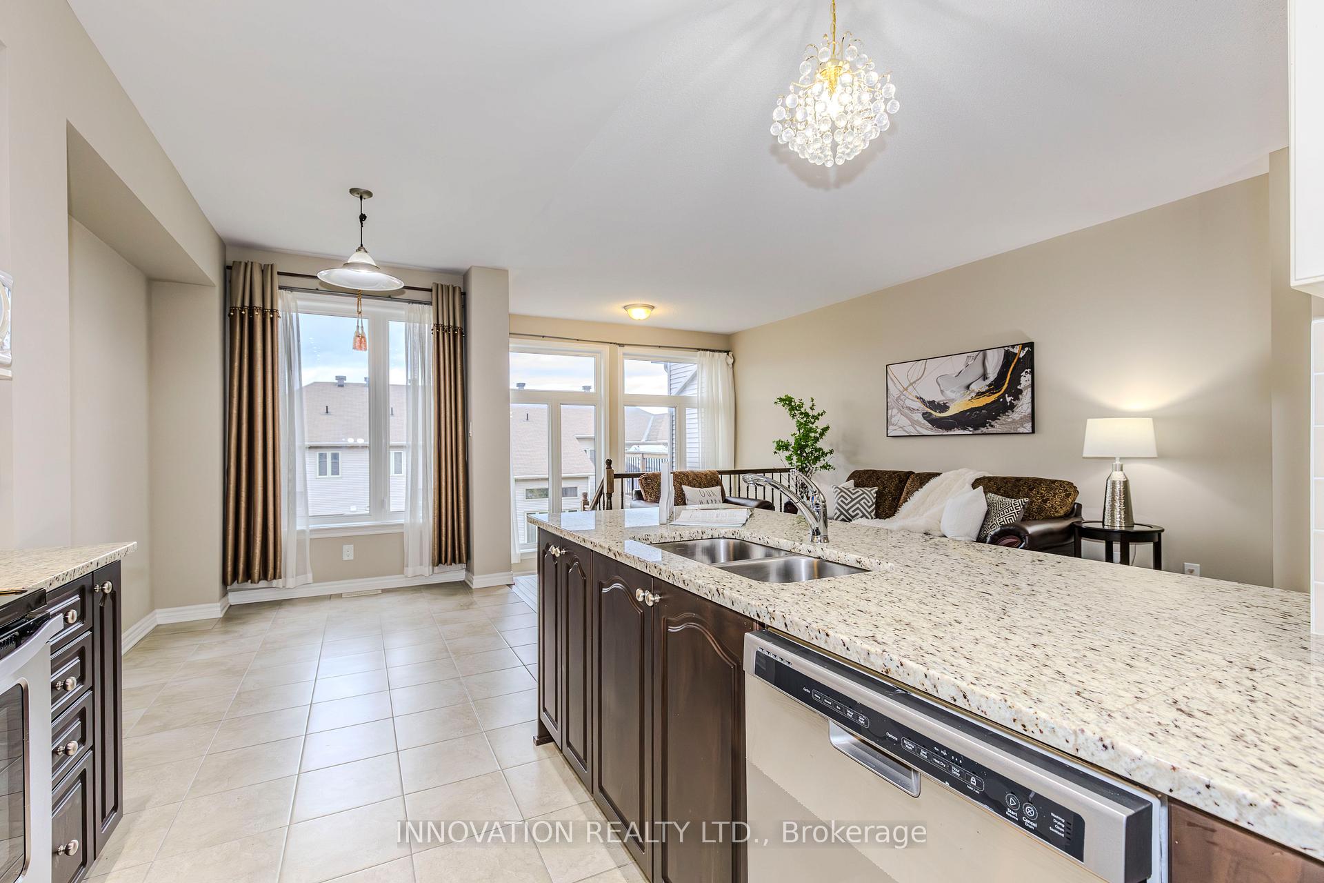 Photo 19 of 946 Fletcher Circle, Ottawa, Kanata - Kanata Lakes/Heritage Hills — HOMEH