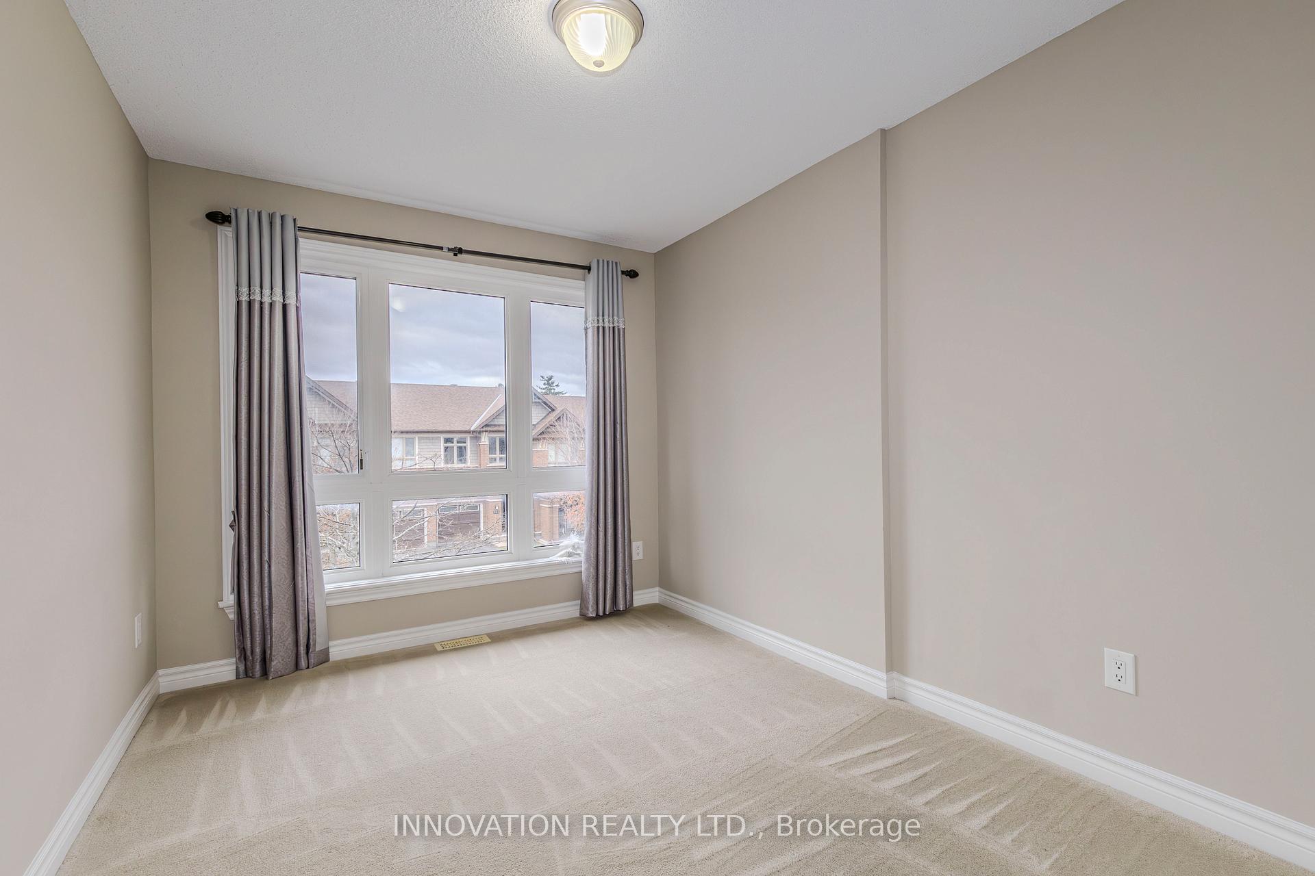 Photo 26 of 946 Fletcher Circle, Ottawa, Kanata - Kanata Lakes/Heritage Hills — HOMEH