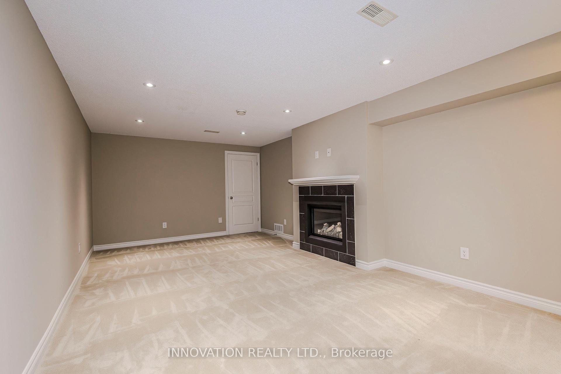 Photo 35 of 946 Fletcher Circle, Ottawa, Kanata - Kanata Lakes/Heritage Hills — HOMEH