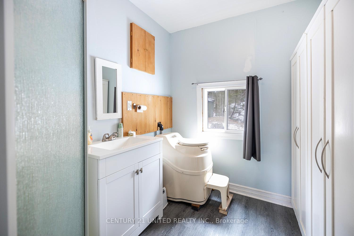 Photo 5 of 11085 Gull River, Minden Hills, Lutterworth — HOMEH