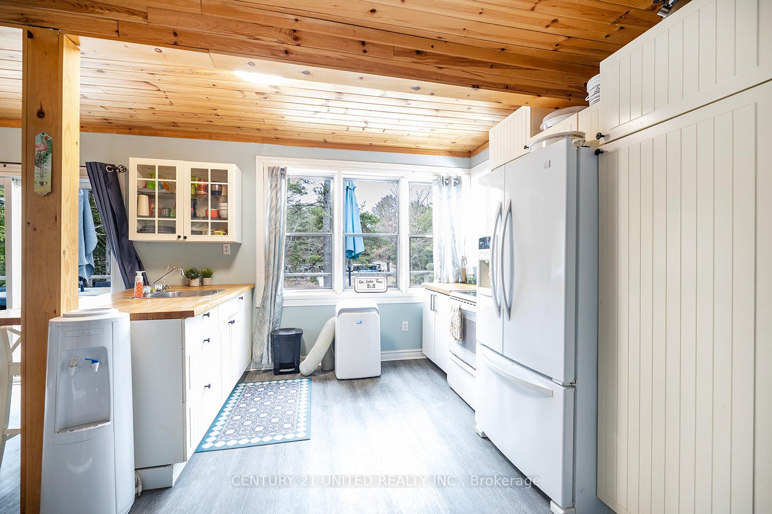 Photo 7 of 11085 Gull River, Minden Hills, Lutterworth — HOMEH