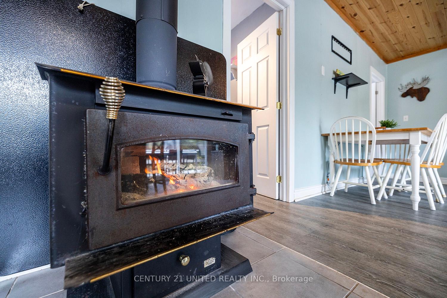Photo 18 of 11085 Gull River, Minden Hills, Lutterworth — HOMEH